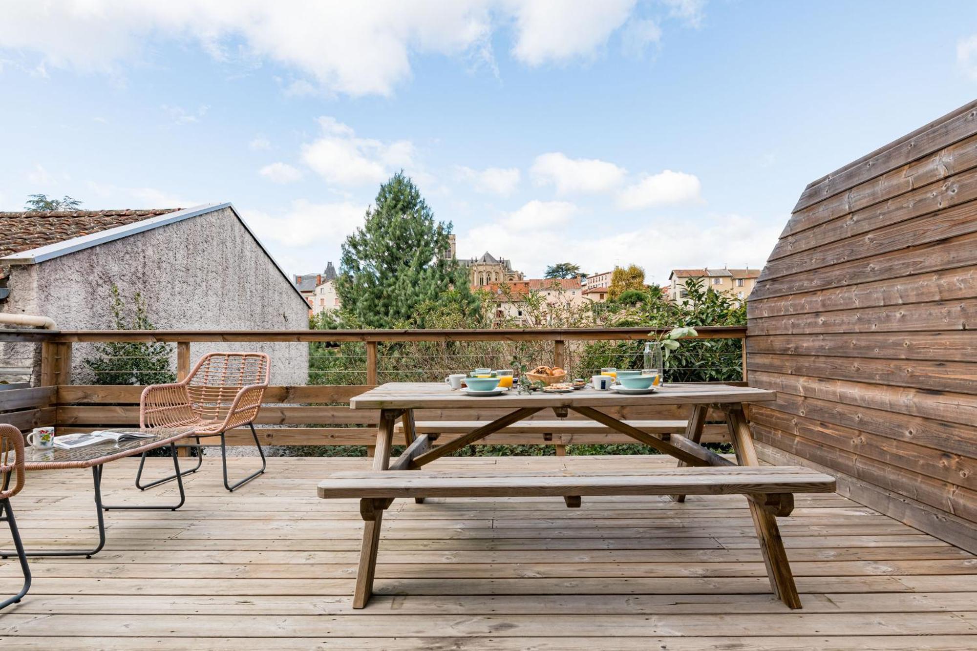 Apartamento Ecureuil - Charme Et Standing A Saint Galmier Exterior foto